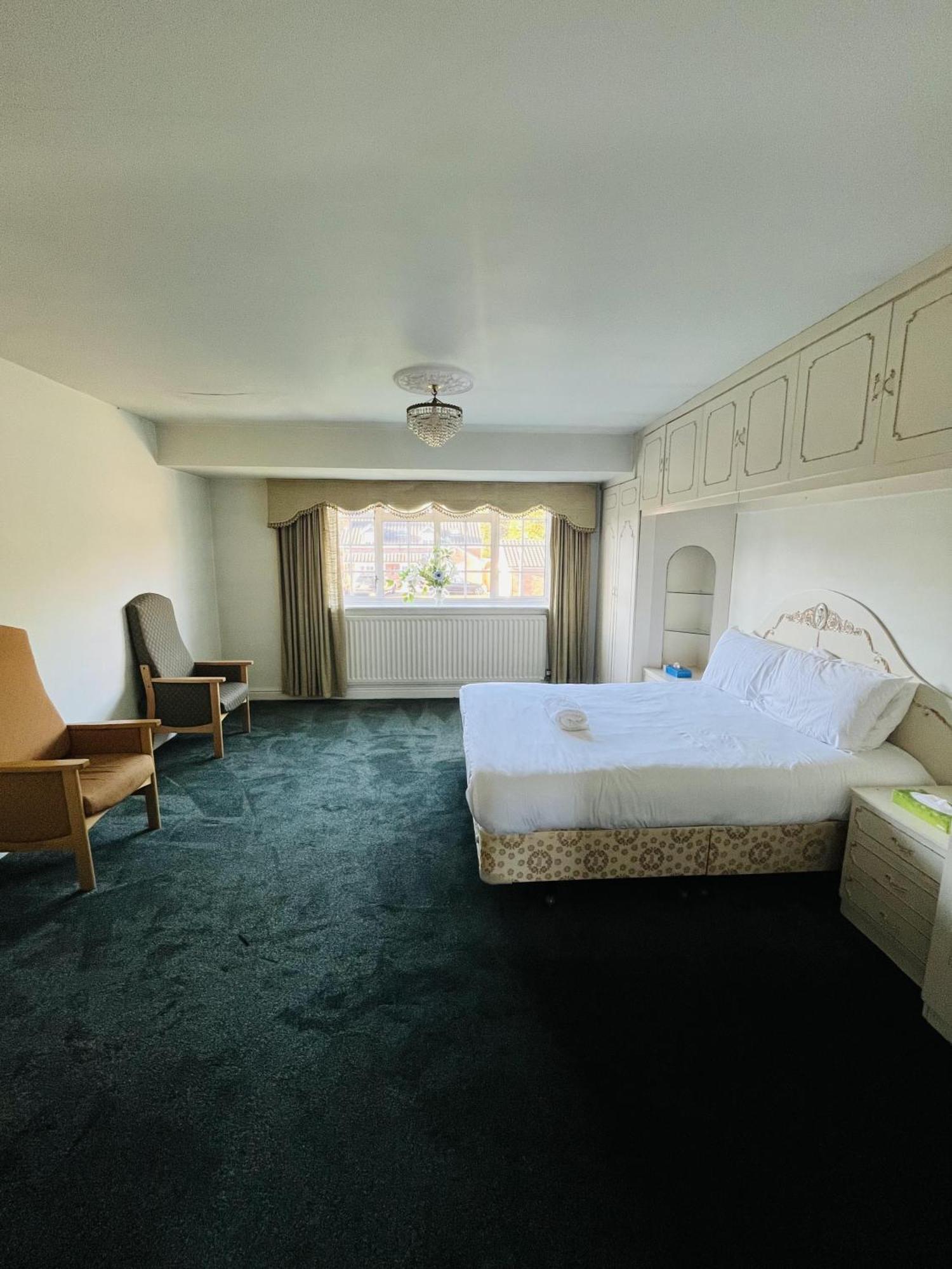 Unwind In Comfort At Cosy Caradus Free Parking Birmingham Esterno foto
